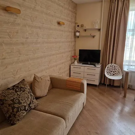 Baroness Apartment *